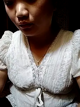 lusy-000 online show from October 14, 8:15 am