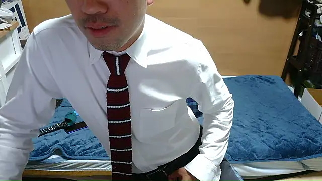 erosuke9 online show from December 16, 12:32 pm