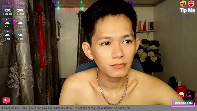 Snapshot of Skinny_CumLoader69 chatting on May 25, 7:25 am Skinny CumLoader69 online show from May 25, 7:25 am