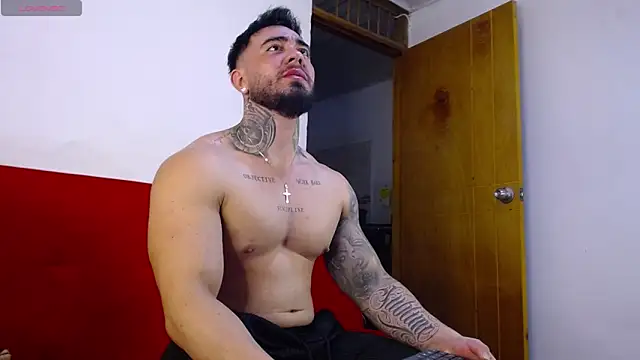 tommyblessd1 online show from February 16, 6:04 pm