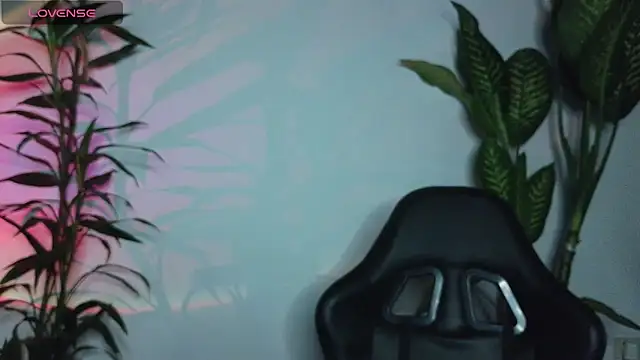 bri von dhara   online show from March 26, 4:12 pm