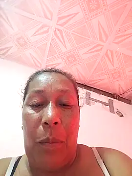 Naomi-Mature online show from April 5, 10:51 pm