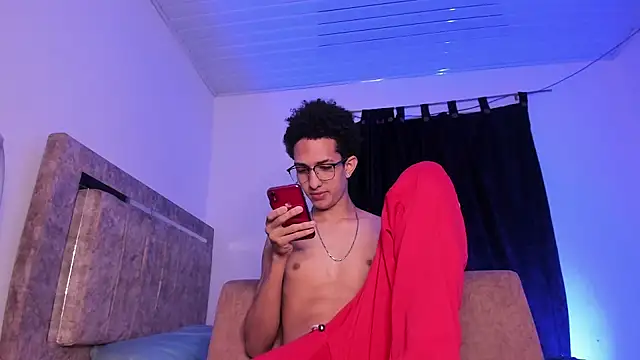 Cj davis  online show from February 11, 1:10 am