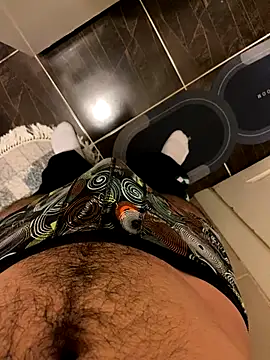 Snapshot of SolomonHej4 chatting on November 16, 7:08 pm SolomonHej4 online show from November 16, 7:08 pm