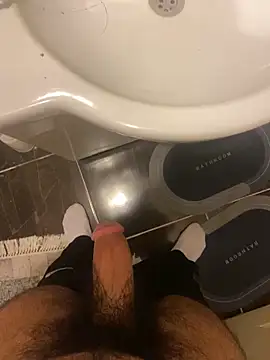 Snapshot of SolomonHej4 chatting on December 16, 8:58 pm SolomonHej4 online show from December 16, 8:58 pm