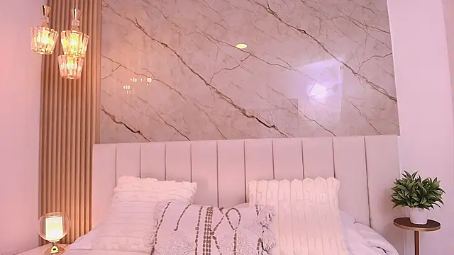 Snapshot of GraceMontgomery chatting on October 8, 1:09 pm GraceMontgomery online show from October 8, 1:09 pm