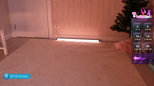 Miablueye online show from January 14, 7:30 pm