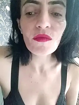 Snapshot of Gecenin_Kralicesi chatting on January 17, 6:40 am Gecenin Kralicesi online show from January 17, 6:40 am