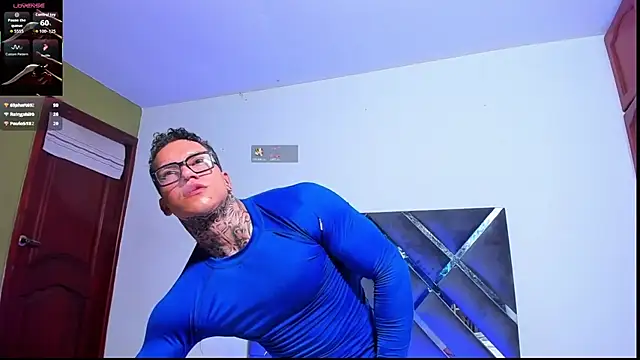 ArnoldSexy  online show from December 1, 5:12 am