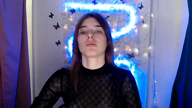 Snapshot of JuiceLips__ chatting on September 12, 8:36 am JuiceLips online show from September 12, 8:36 am