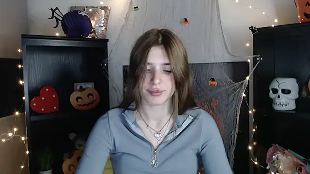 Snapshot of JuiceLips__ chatting on November 3, 5:03 pm JuiceLips online show from November 3, 5:03 pm