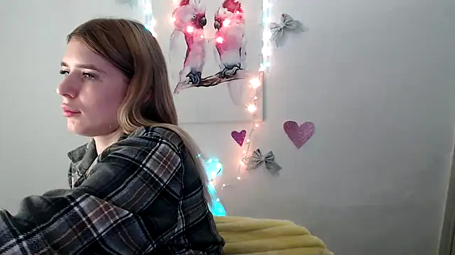 Snapshot of JuiceLips__ chatting on November 27, 1:57 pm JuiceLips online show from November 27, 1:57 pm