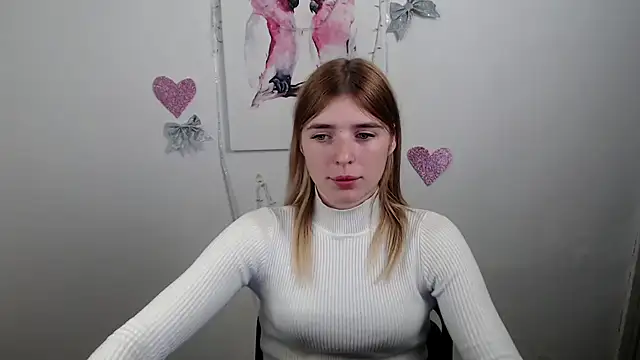 Snapshot of JuiceLips__ chatting on December 14, 2:33 pm JuiceLips online show from December 14, 2:33 pm