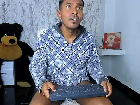 Adam Morgan2 online show from February 9, 1:31 am