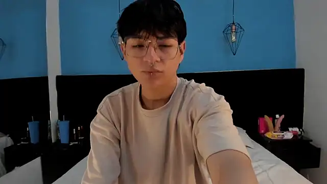 AleAurarashi online show from September 28, 1:16 pm