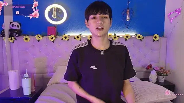 AleAurarashi online show from April 2, 7:39 am