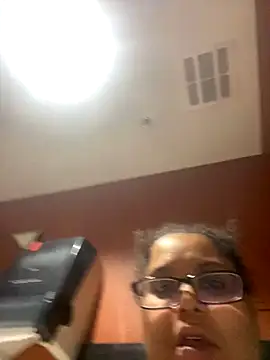 Snapshot of wishuhope4 chatting on December 2, 1:50 pm wishuhope4 online show from December 2, 1:50 pm