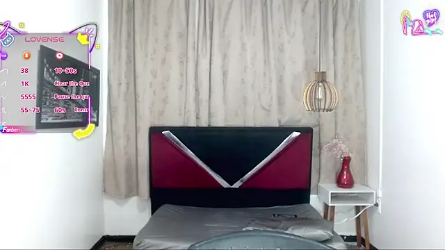 Snapshot of luisa__torres chatting on June 11, 3:26 am luisa torres online show from June 11, 3:26 am