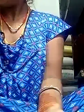 Sapna-Yadav online show from October 5, 11:35 pm