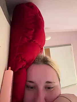 imawhorenslut19 online show from April 13, 6:57 pm