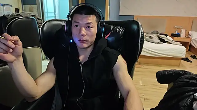 AAASuck online show from March 21, 2:09 pm