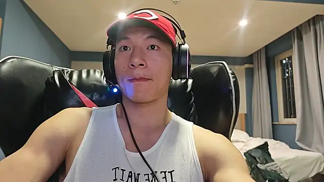 AAASuck online show from March 29, 2:50 pm