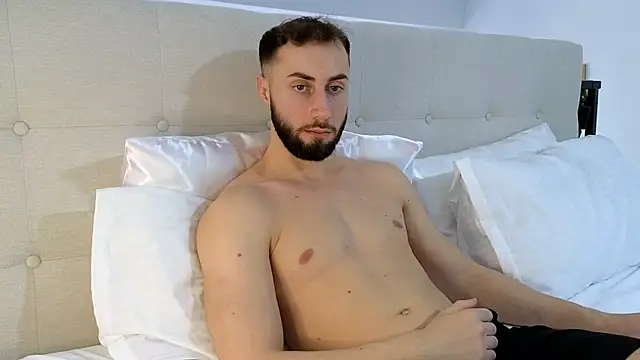 RyanStorm  online show from February 6, 1:03 pm