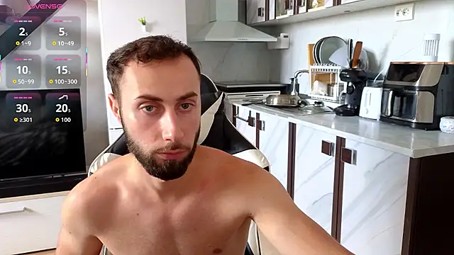 Snapshot of RyanStorm_ chatting on July 5, 10:11 am RyanStorm online show from July 5, 10:11 am