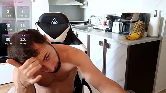 Snapshot of RyanStorm_ chatting on July 11, 9:56 am RyanStorm online show from July 11, 9:56 am