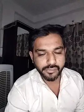 avi007p online show from November 19, 9:37 pm