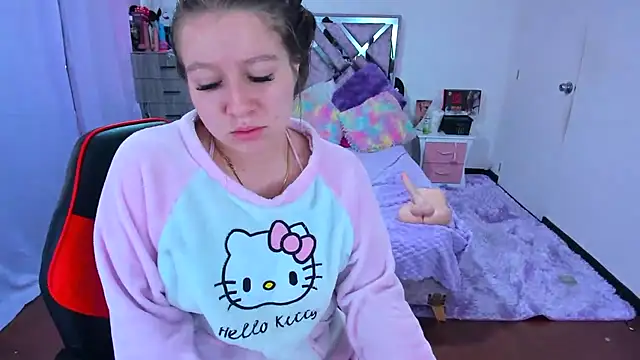 Luna Analya online show from December 16, 4:12 pm