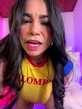 Vicky Saidi online show from November 16, 12:00 pm