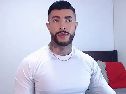 andrea de lucaa online show from November 9, 2:43 am