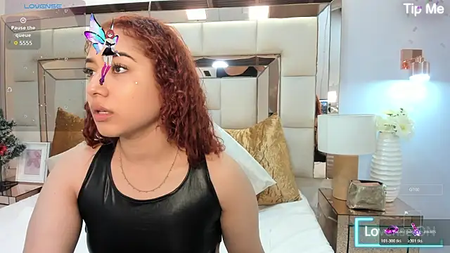 megannherrera online show from December 5, 11:52 am