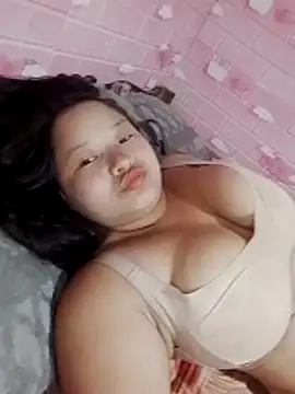 girl-babi online show from March 31, 7:31 am