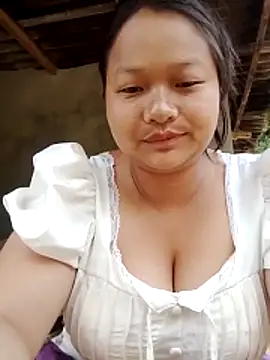 girl-babi online show from May 15, 10:50 pm