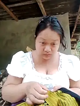 girl-babi online show from May 15, 11:34 pm
