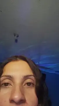 lindasyt online show from December 18, 1:44 am