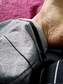 maddy3108 online show from March 10, 4:17 am