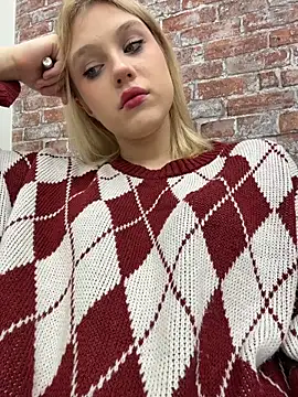 CaitlinSugar online show from November 3, 4:36 am