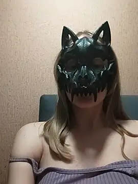 Nelly Freda online show from November 2, 9:39 pm