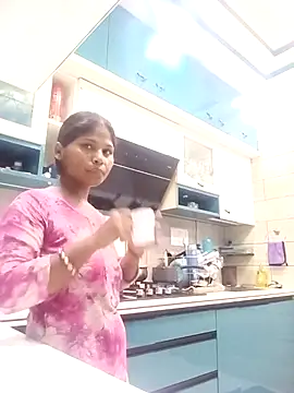 Snapshot of Sneha16 chatting on October 8, 3:26 am Sneha16 online show from October 8, 3:26 am