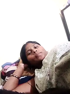 Snapshot of Sneha16 chatting on October 10, 5:56 pm Sneha16 online show from October 10, 5:56 pm