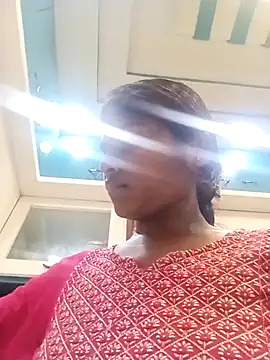 Snapshot of Sneha16 chatting on November 20, 6:46 am Sneha16 online show from November 20, 6:46 am