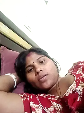 Snapshot of Sneha16 chatting on November 28, 5:26 pm Sneha16 online show from November 28, 5:26 pm