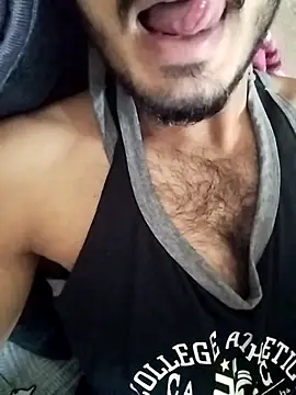 Hotyy subhu online show from December 3, 1:53 pm