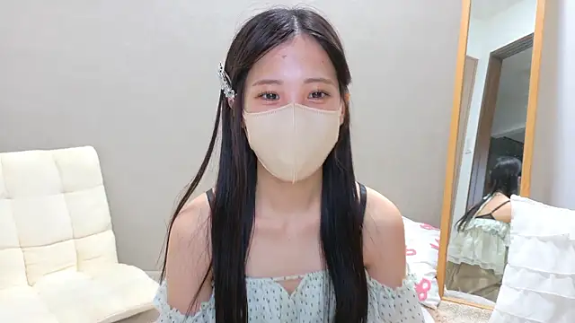 riri  nyan o0 online show from June 10, 11:42 am