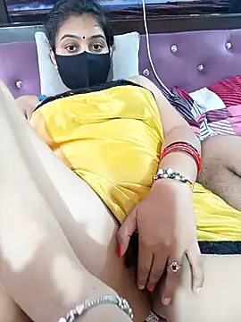 Priyanka Pal online show from September 12, 7:19 am