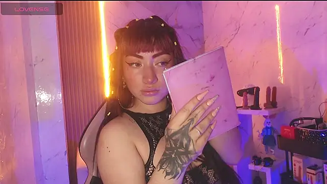 Sophia tf online show from April 22, 3:31 am