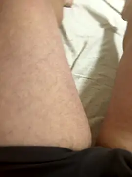 Snapshot of Garryo134 chatting on November 5, 11:27 pm Garryo134 online show from November 5, 11:27 pm